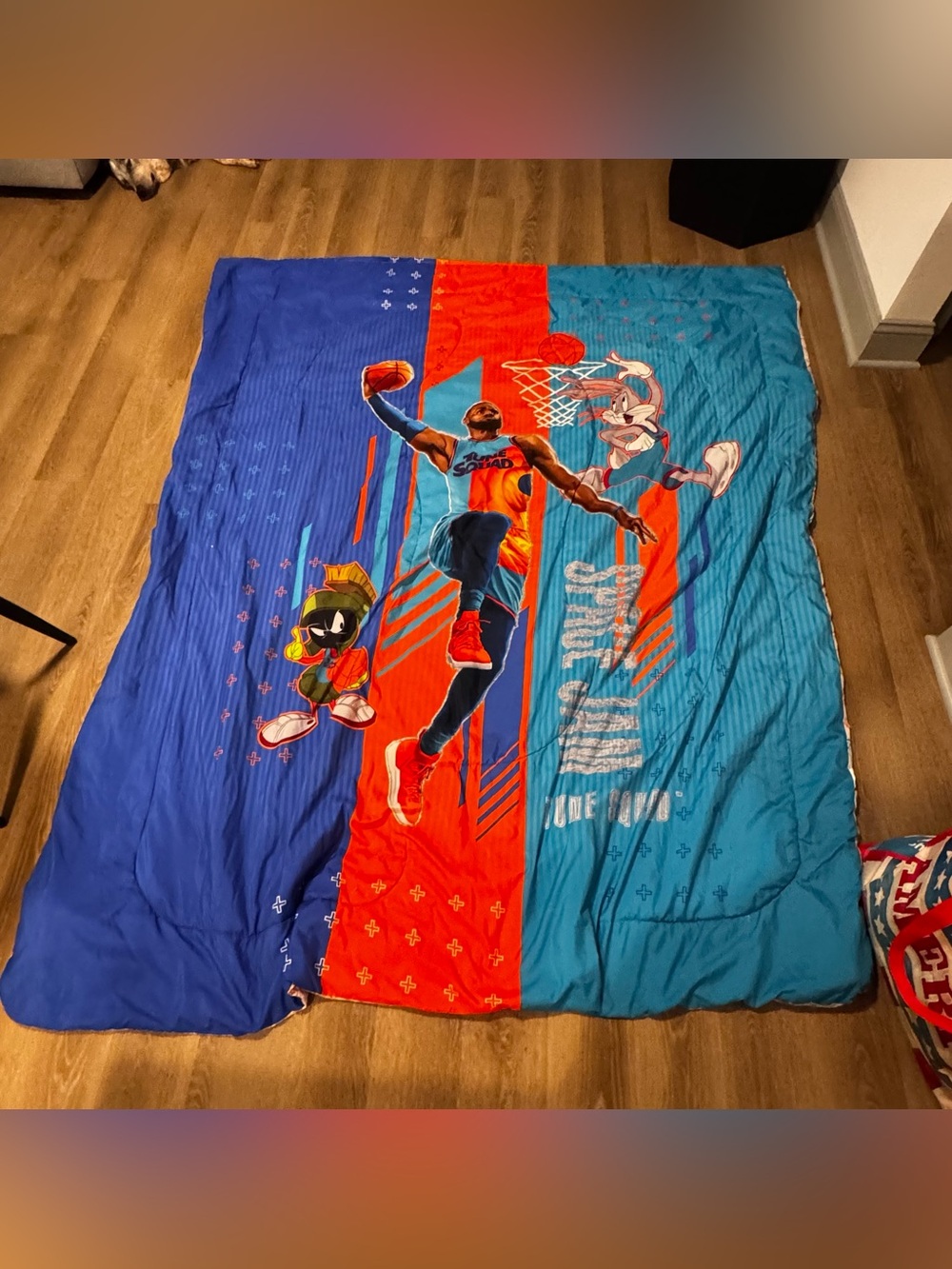 Space Jam Looney Tunes Basketball Comforter